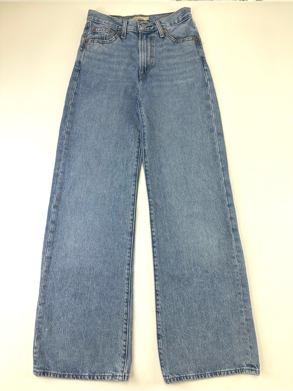 Levis Ribcage wide leg women blue denim 25inch Inseam 31in high waisted